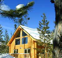 The Pines at Island Park - Accommodation Dallas