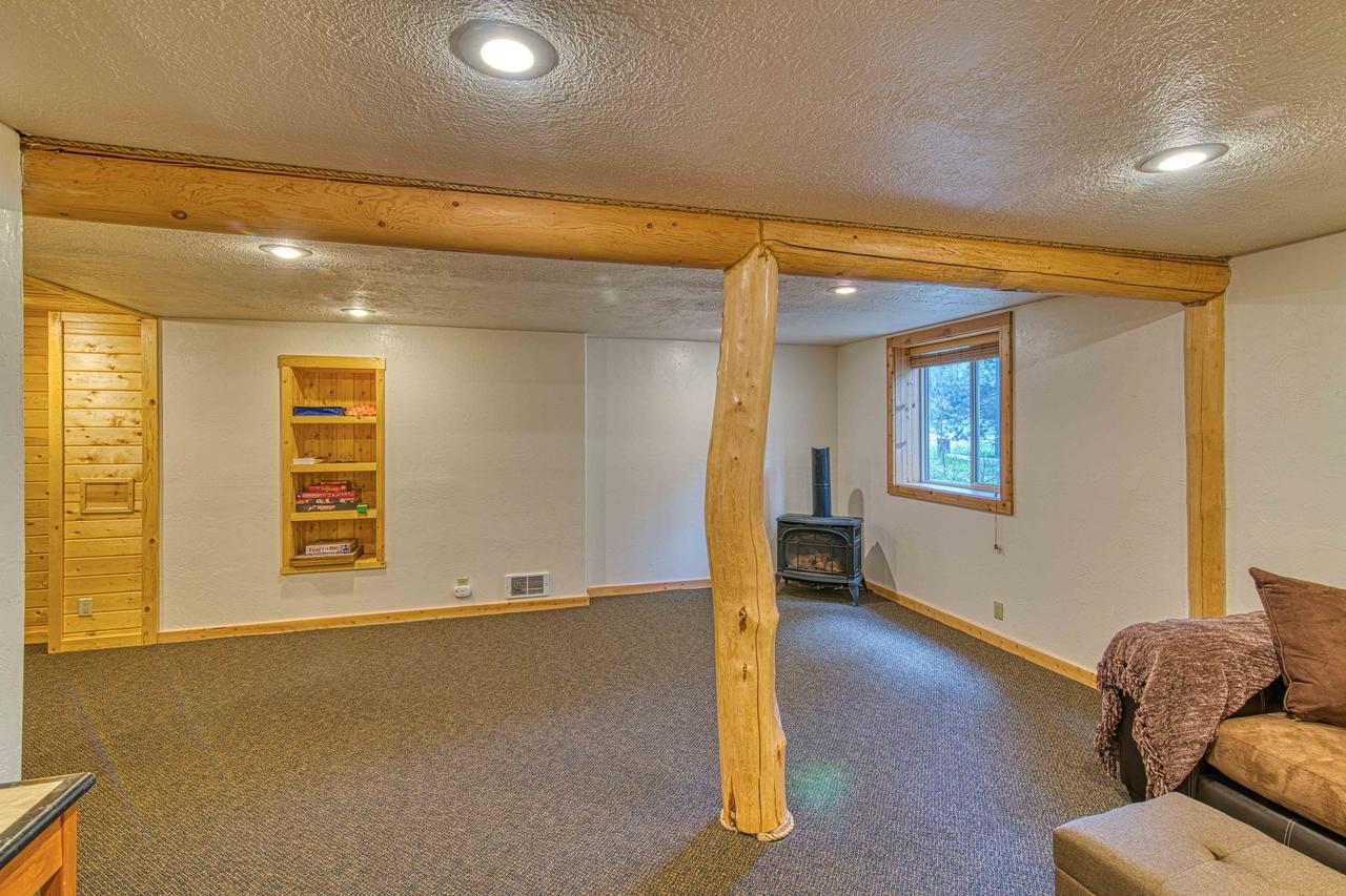 Yellowstone Cabin - thumb 20