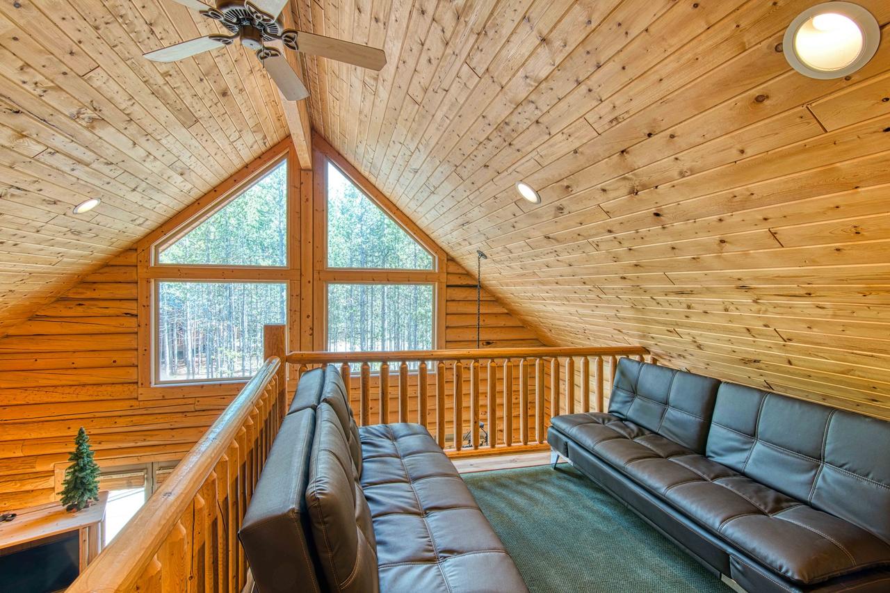 Yellowstone Cabin - thumb 13