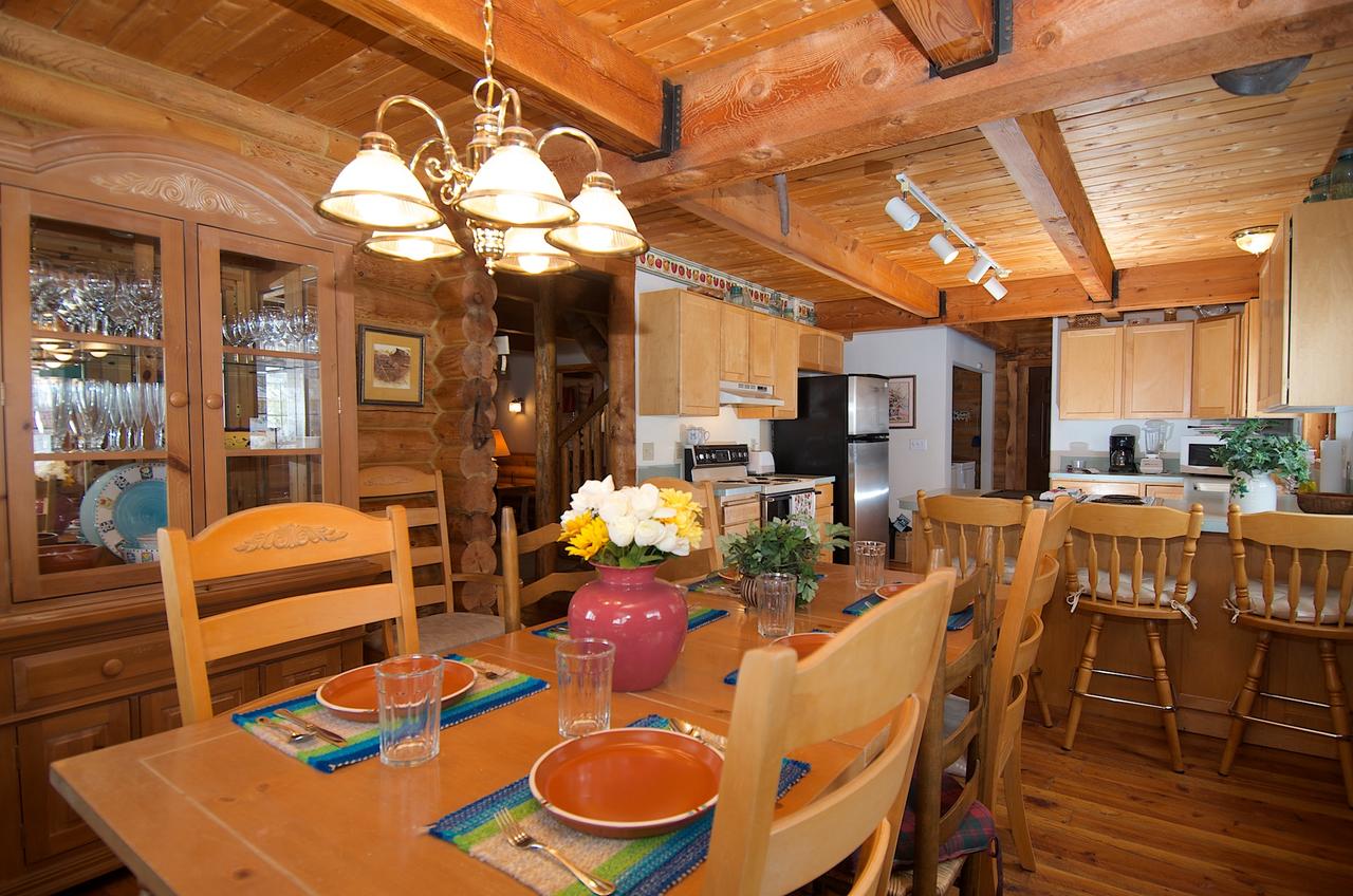 Grand View Retreat - thumb 3