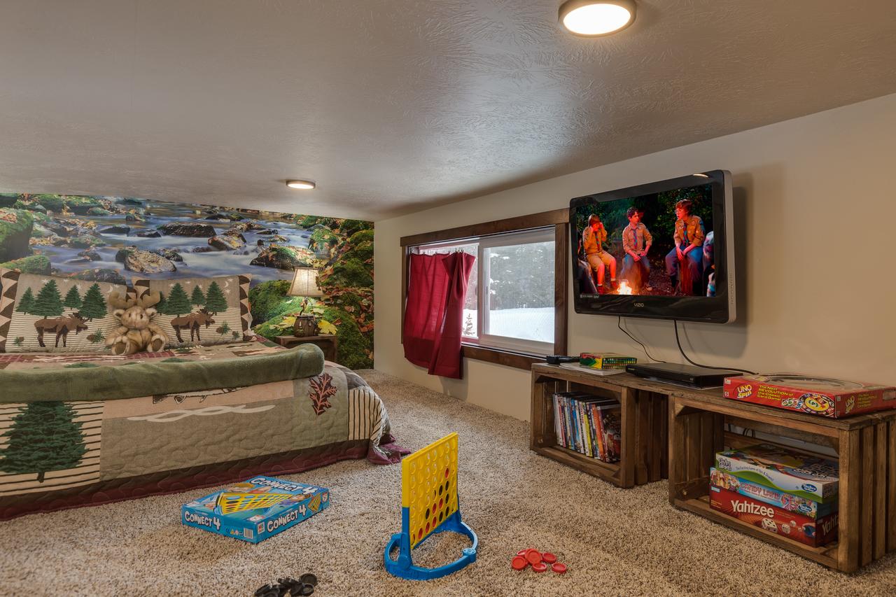 Heigh-Ho Hollow - thumb 5