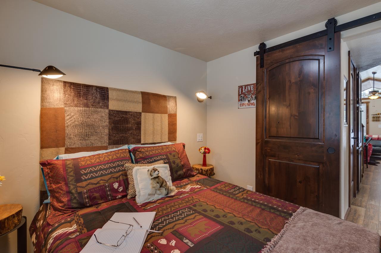 Heigh-Ho Hollow - thumb 4