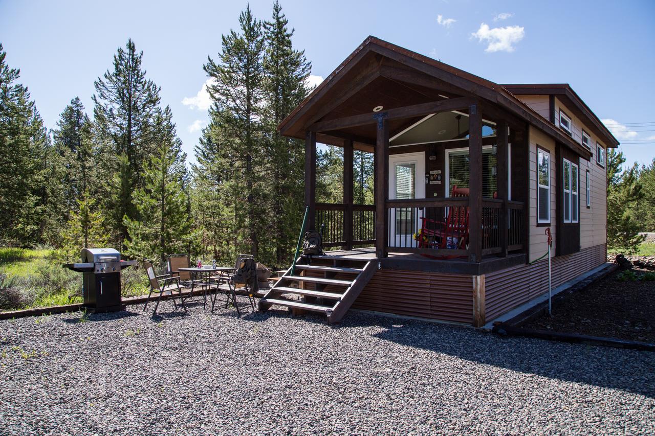 Heigh-Ho Hollow - thumb 0