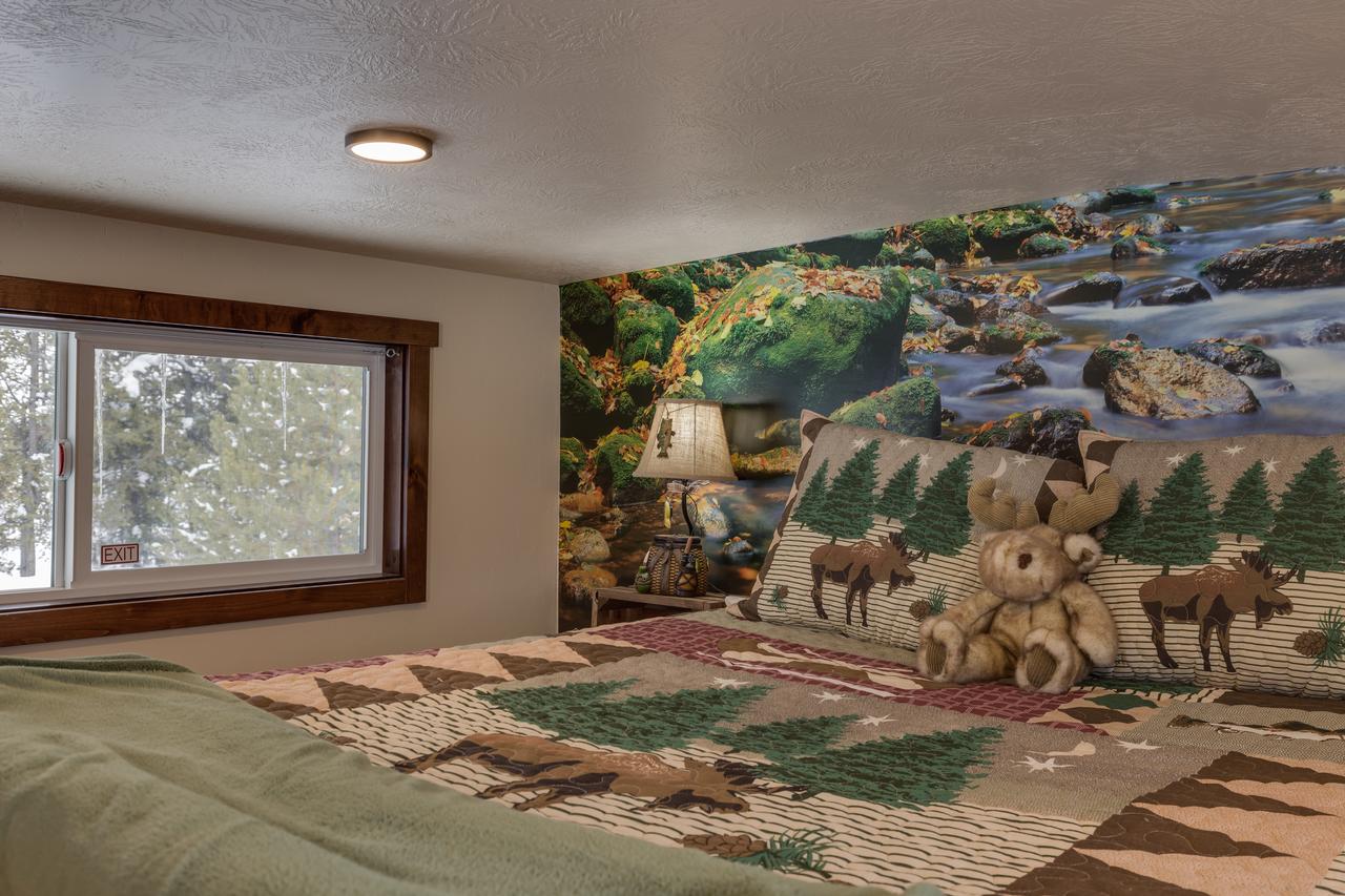 Heigh-Ho Hollow - thumb 31