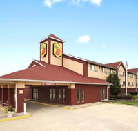 Super 8 by Wyndham Salem - Accommodation Dallas