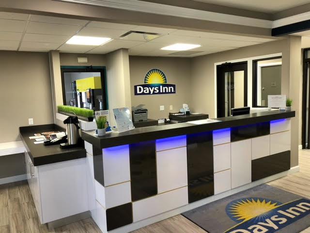 Days Inn By Wyndham Council Bluffs/9th Ave - thumb 2