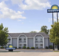 Days Inn by Wyndham Council Bluffs/9th Ave - Accommodation Dallas