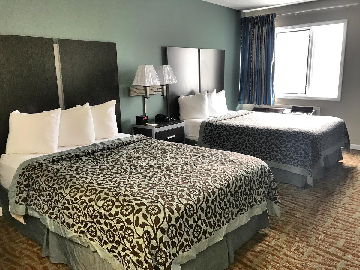 Days Inn By Wyndham Council Bluffs/9th Ave - thumb 17