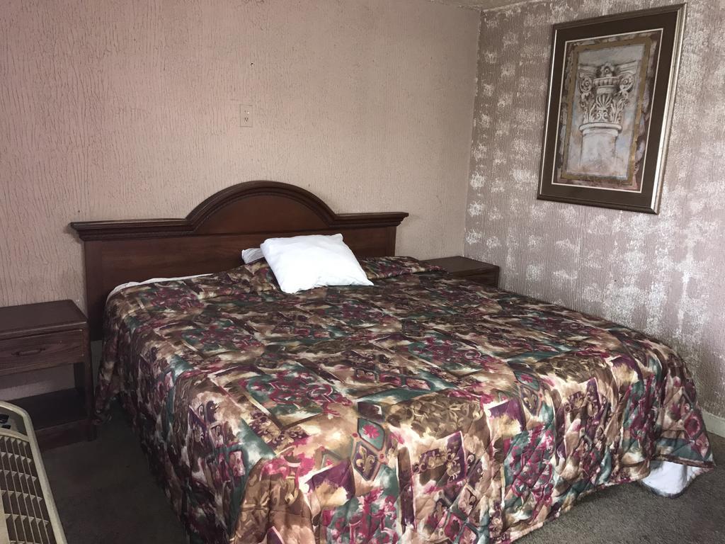 Flamingo Motel Marshalltown - thumb 1