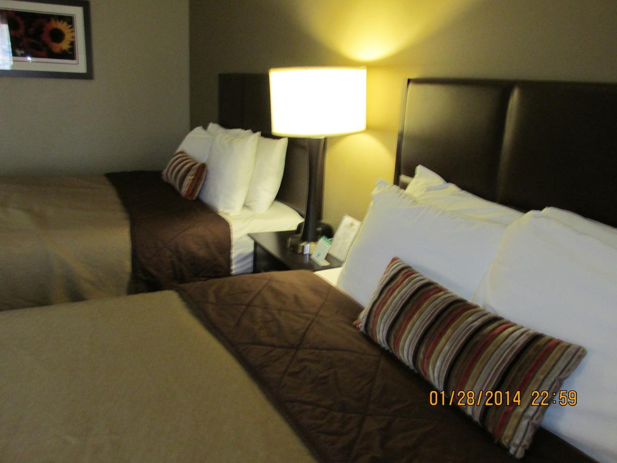 Parkwood Inn & Suites - thumb 6