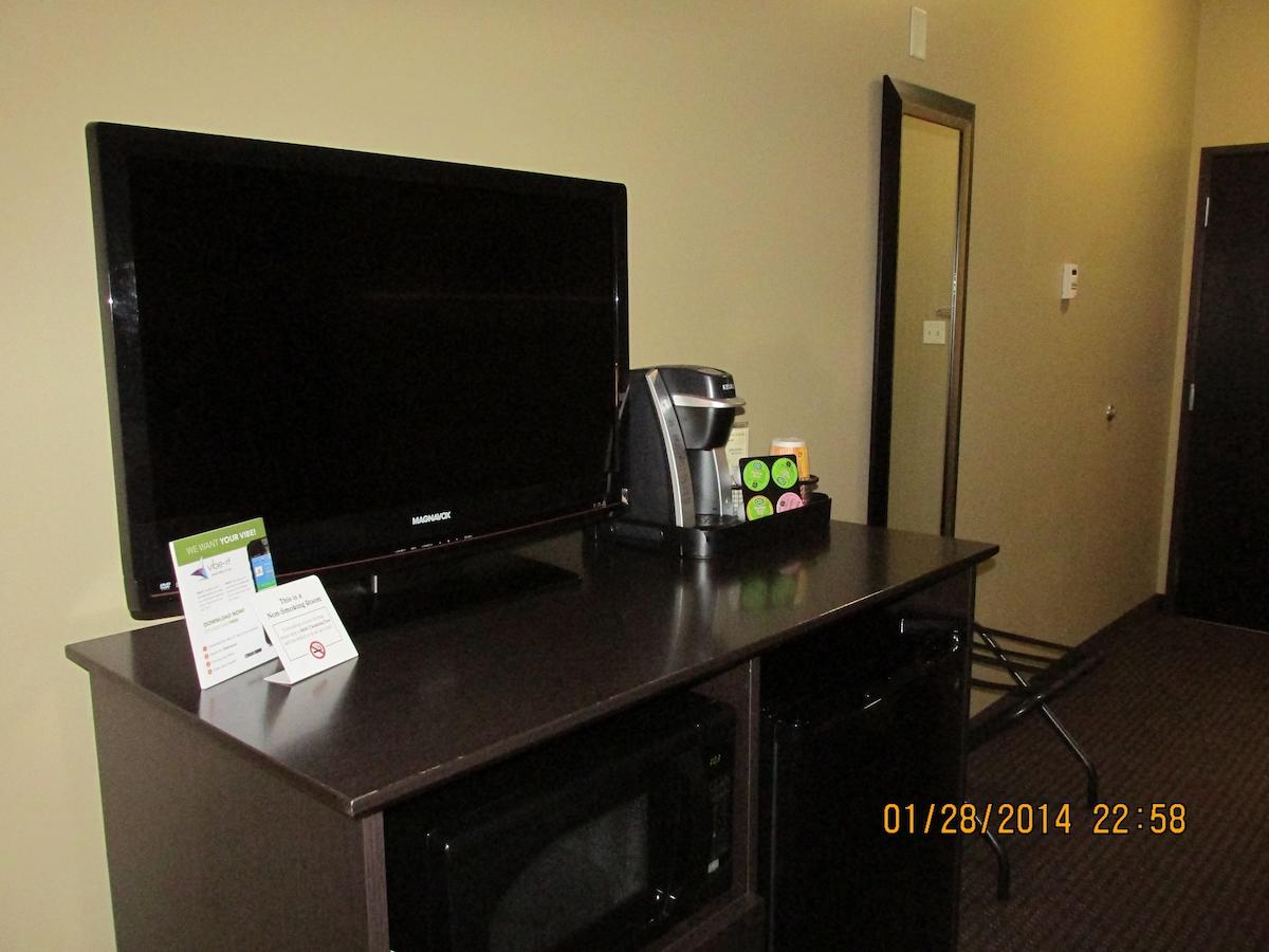 Parkwood Inn & Suites - thumb 12