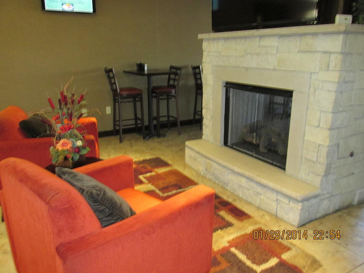 Parkwood Inn & Suites - thumb 26