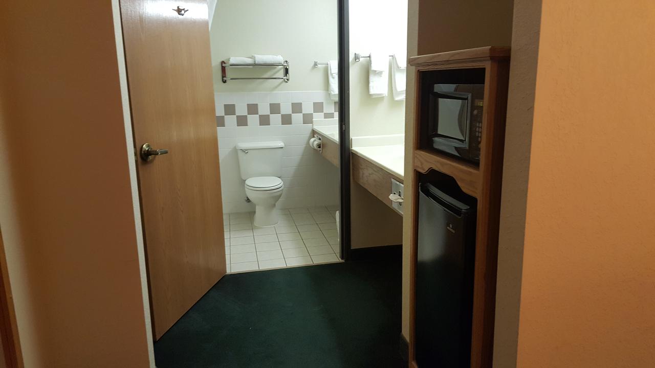 AmericInn By Wyndham Garden City - thumb 2