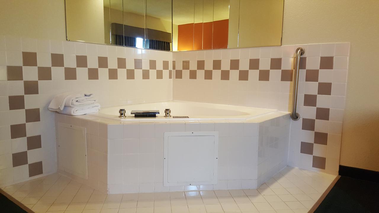 AmericInn By Wyndham Garden City - thumb 4