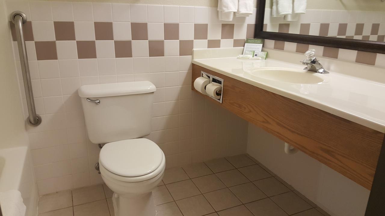 AmericInn By Wyndham Garden City - thumb 3