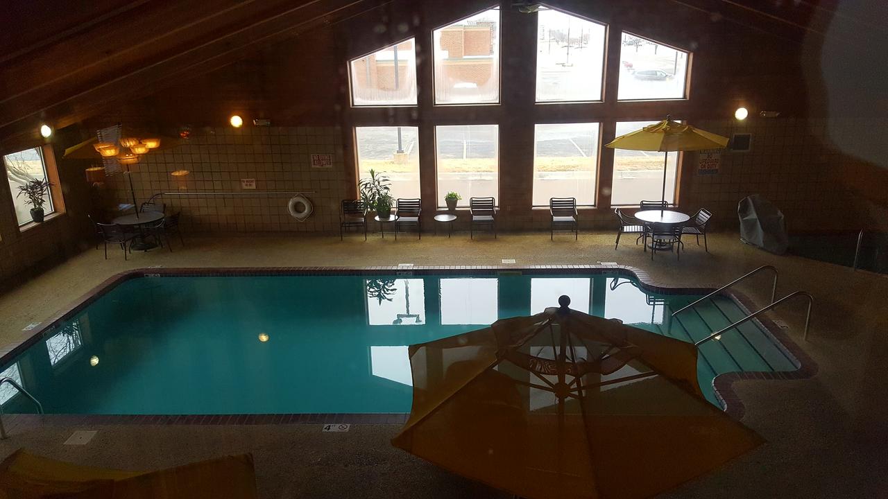 AmericInn By Wyndham Garden City - thumb 11