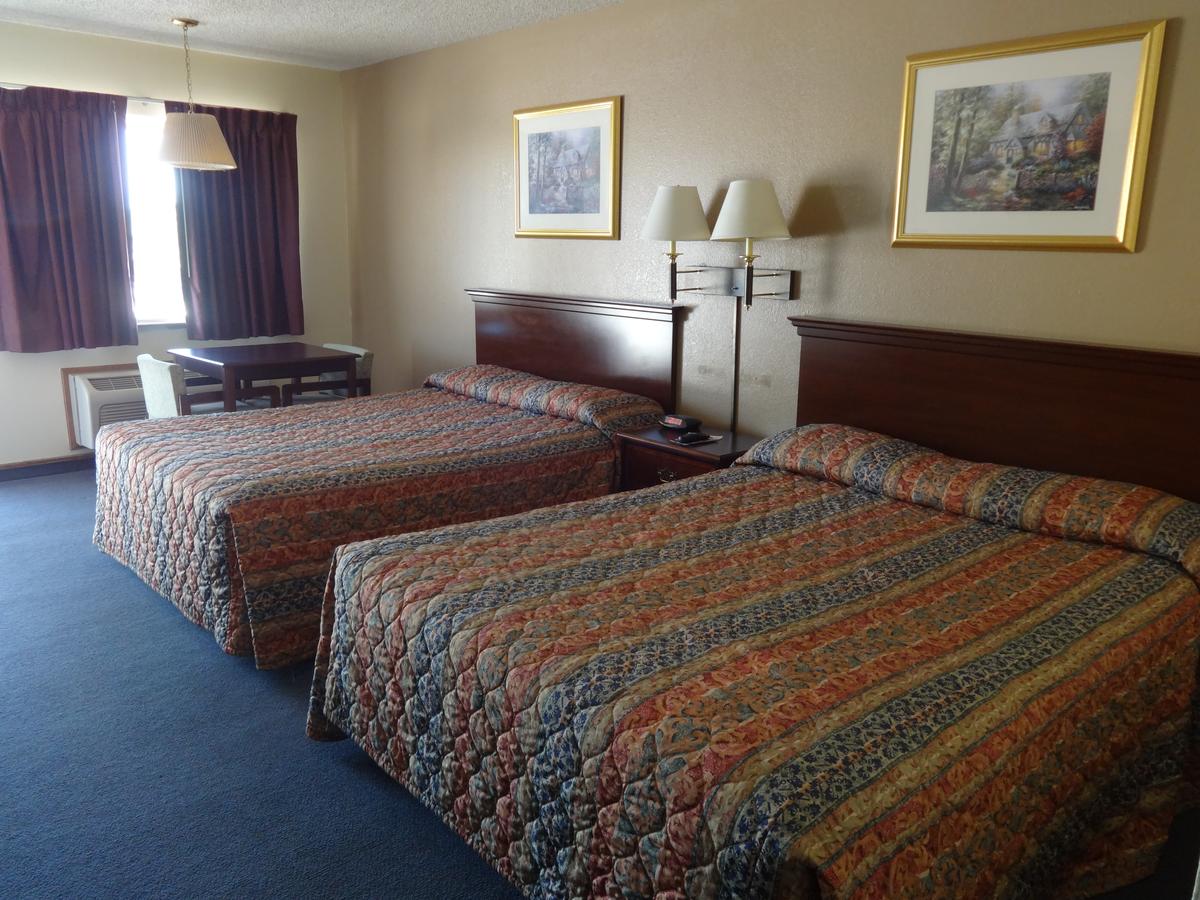 National 9 Inn - thumb 6