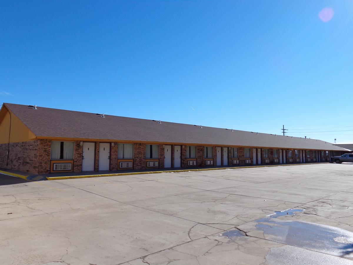 National 9 Inn - thumb 12