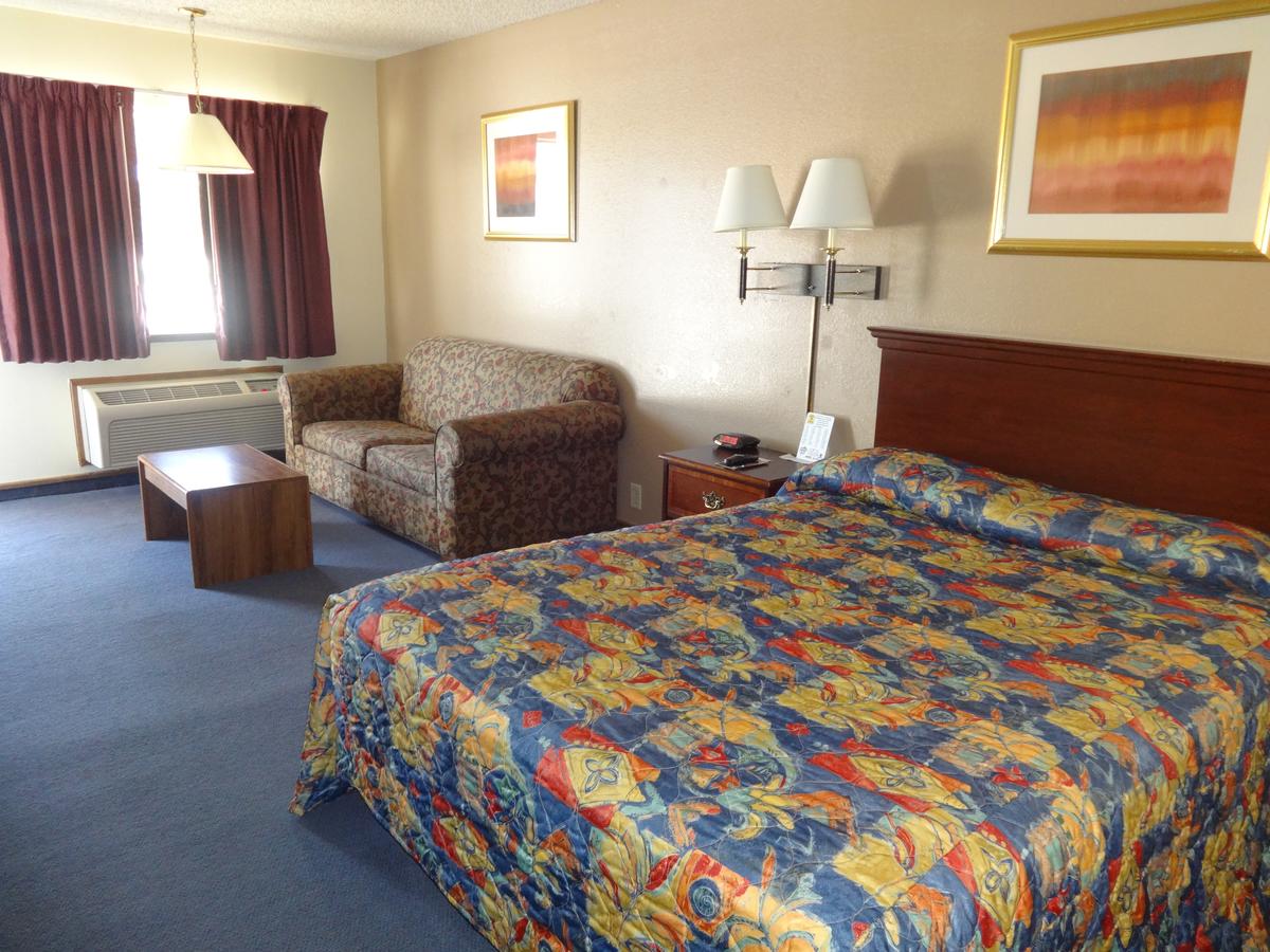 National 9 Inn - thumb 1