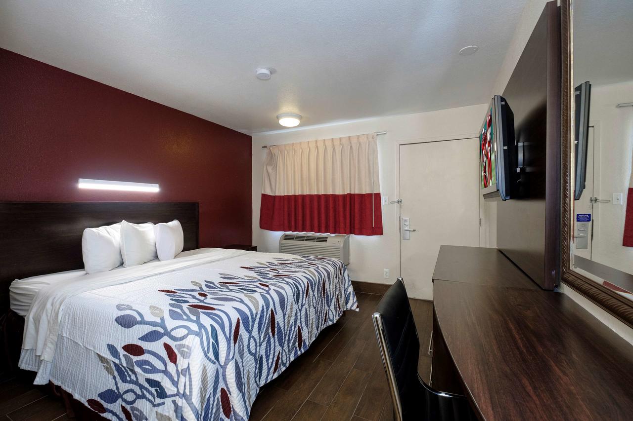 Red Roof Inn Alexandria, LA - thumb 2