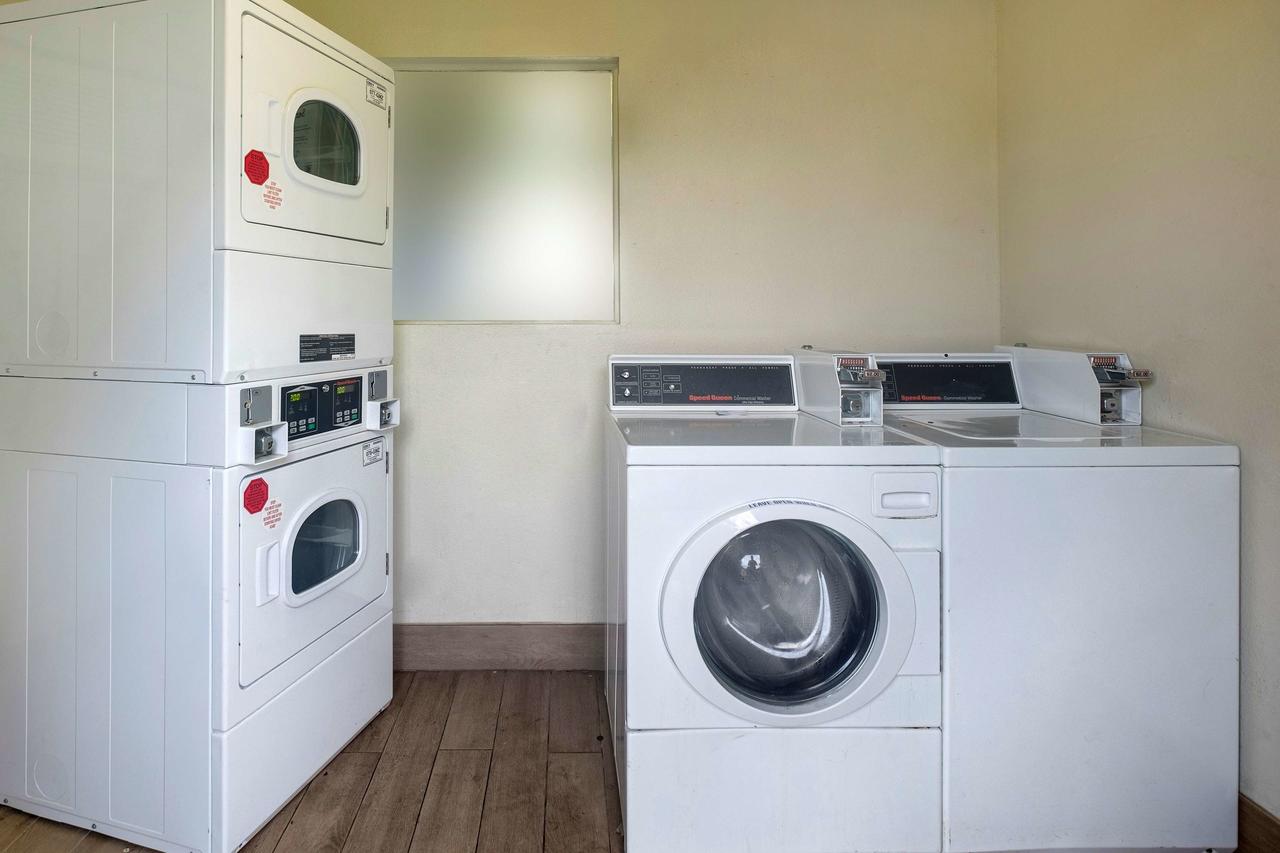 Red Roof Inn Alexandria, LA - thumb 25