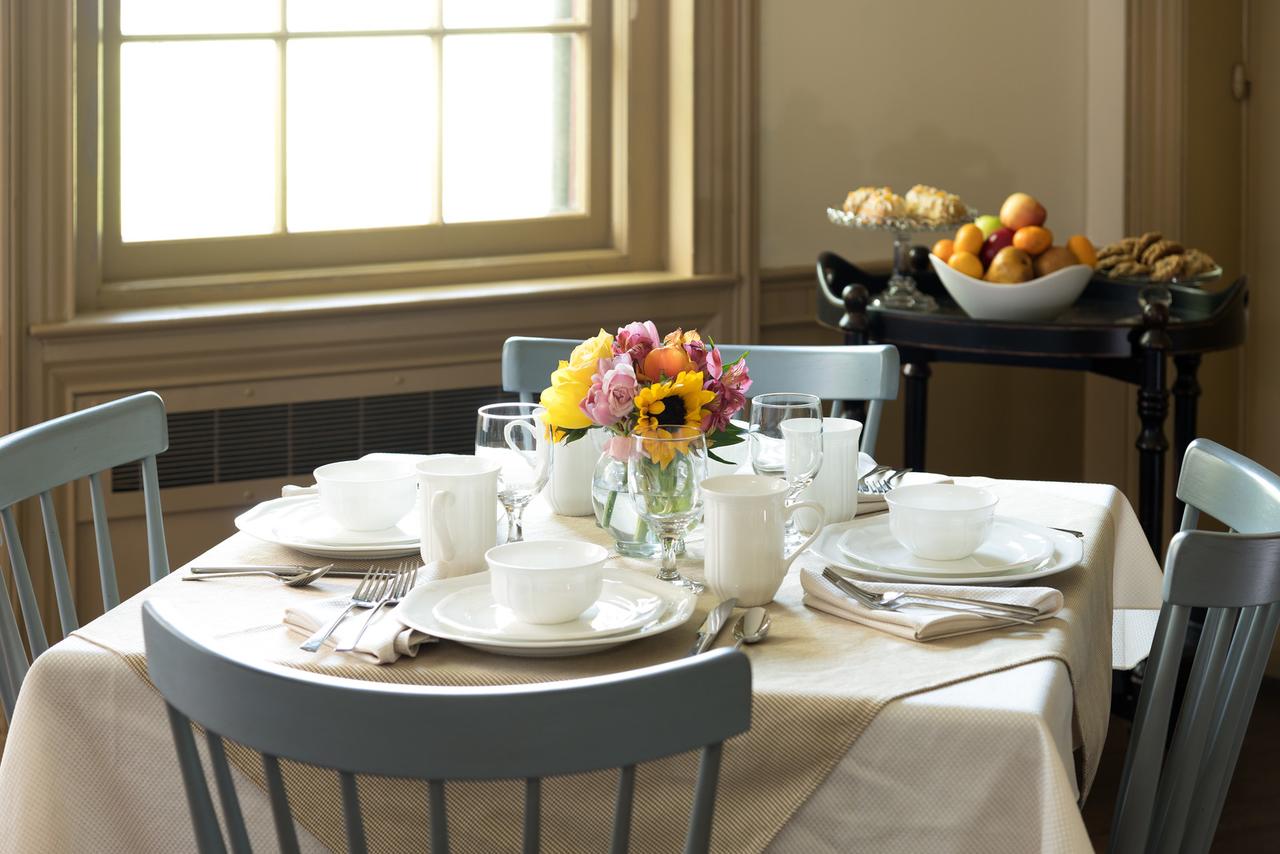 Great Oak Manor - thumb 1