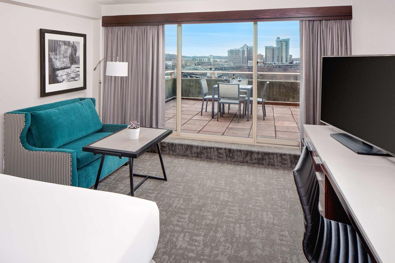 Hyatt Regency Cambridge, Overlooking Boston - thumb 6