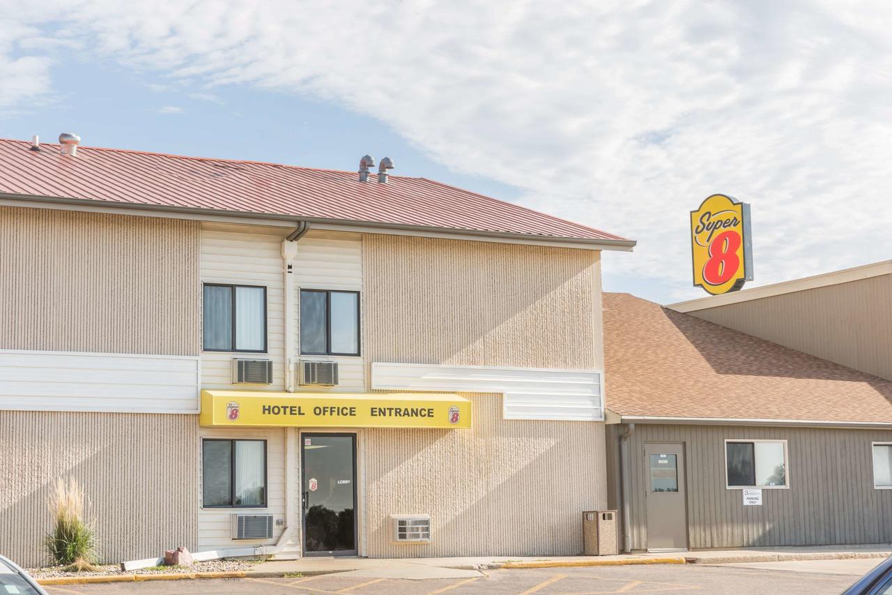 Super 8 By Wyndham Luverne - thumb 1