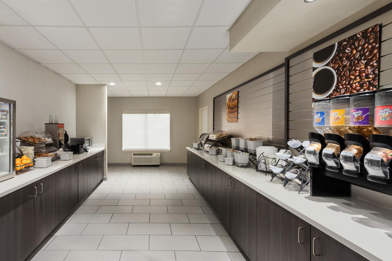 Baymont By Wyndham Springfield I-44 - thumb 12