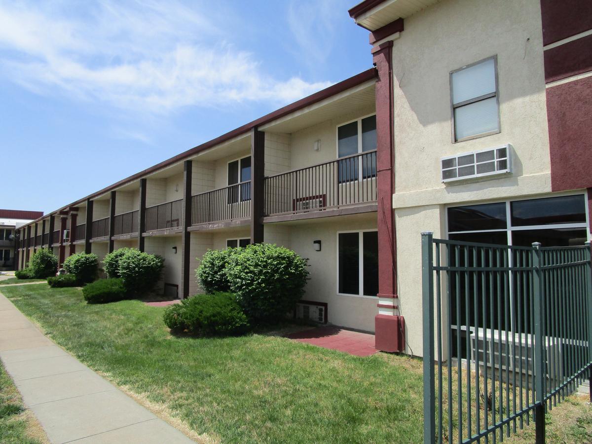 Red Lion Inn & Suites Kansas City Independence - thumb 10