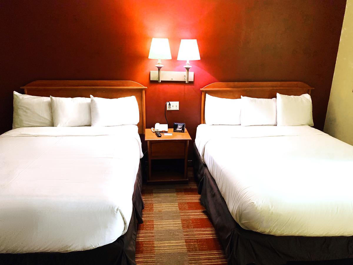 Red Lion Inn & Suites Kansas City Independence - thumb 0