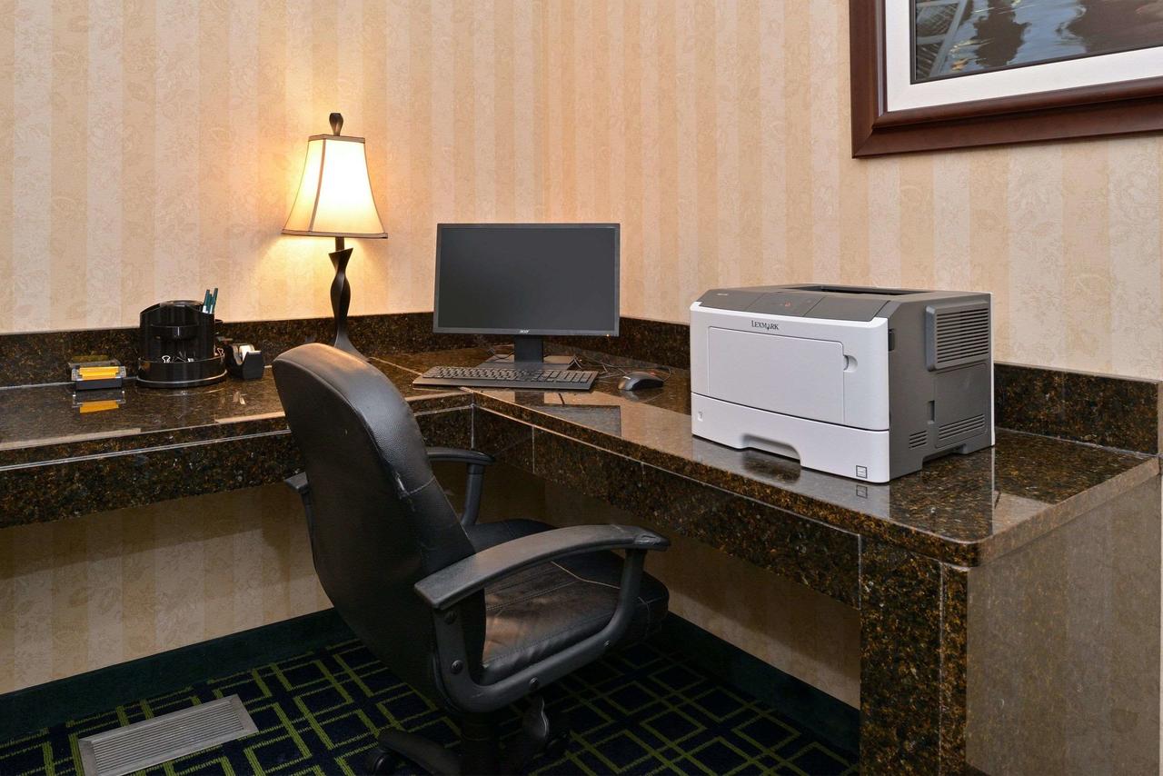 Quality Inn & Suites - Jefferson City - thumb 8