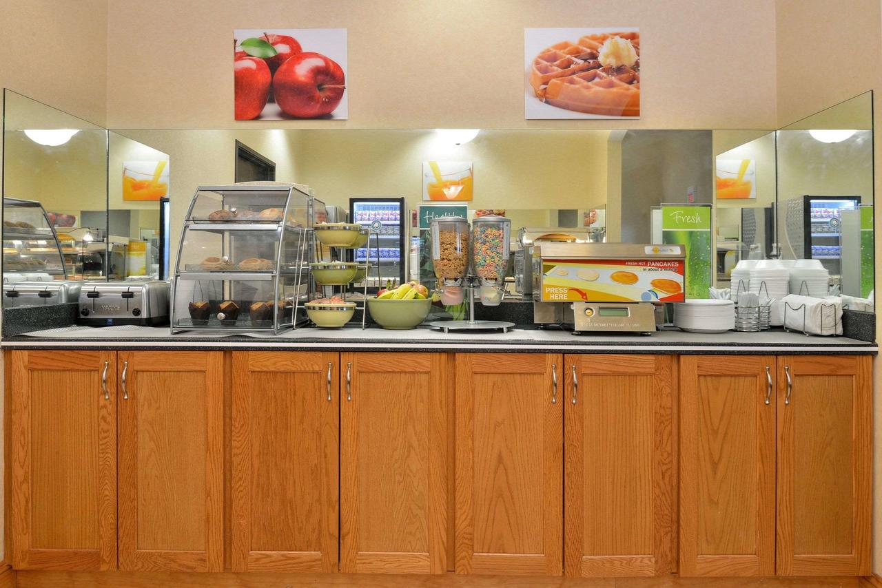 Quality Inn & Suites - Jefferson City - thumb 20