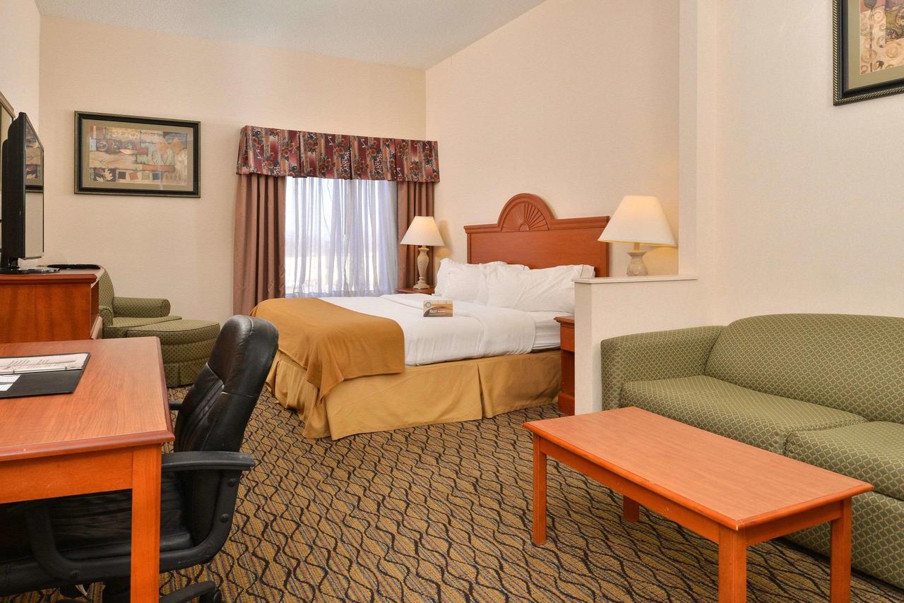Quality Inn & Suites - Jefferson City - thumb 12