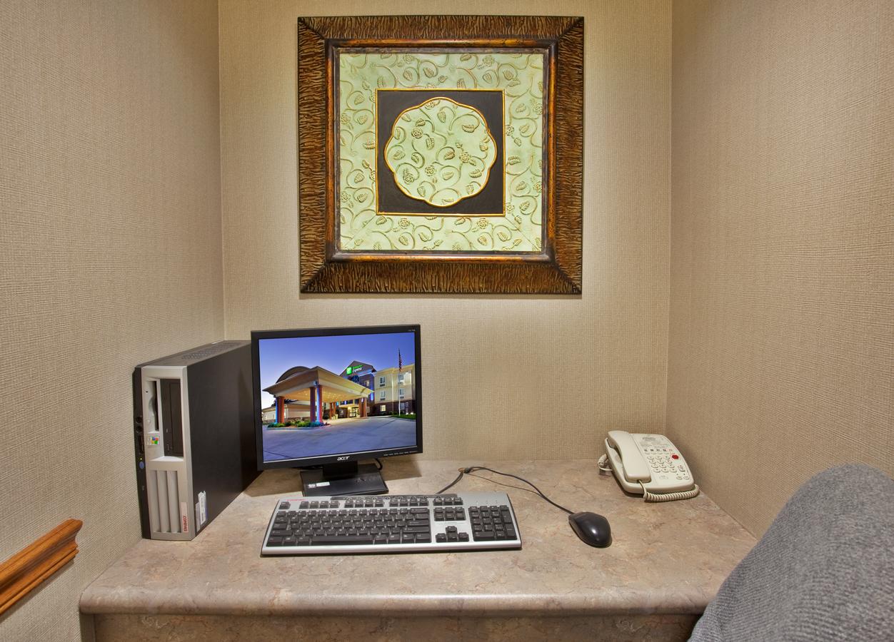 Holiday Inn Express Warrenton - thumb 6