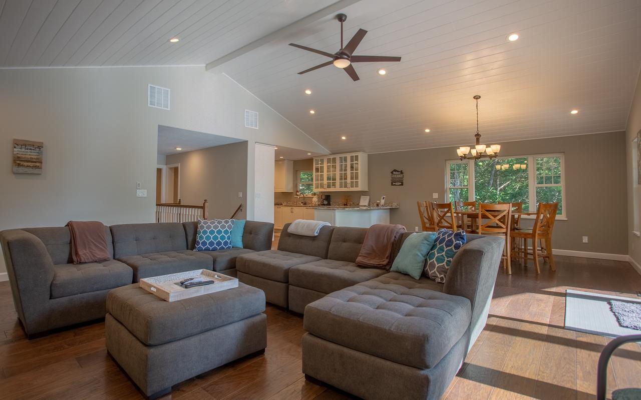 Happy Hollow 434 Home - thumb 9