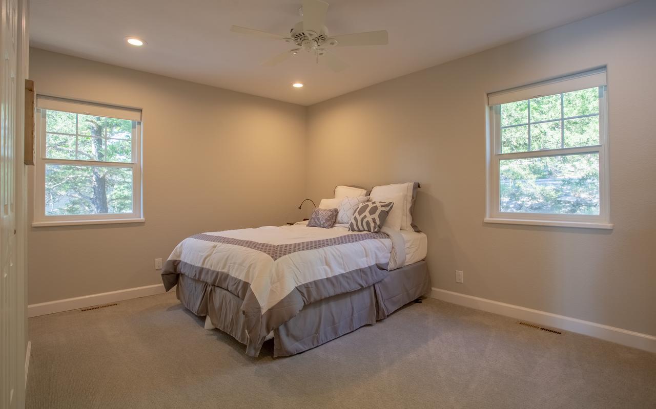 Happy Hollow 434 Home - thumb 5