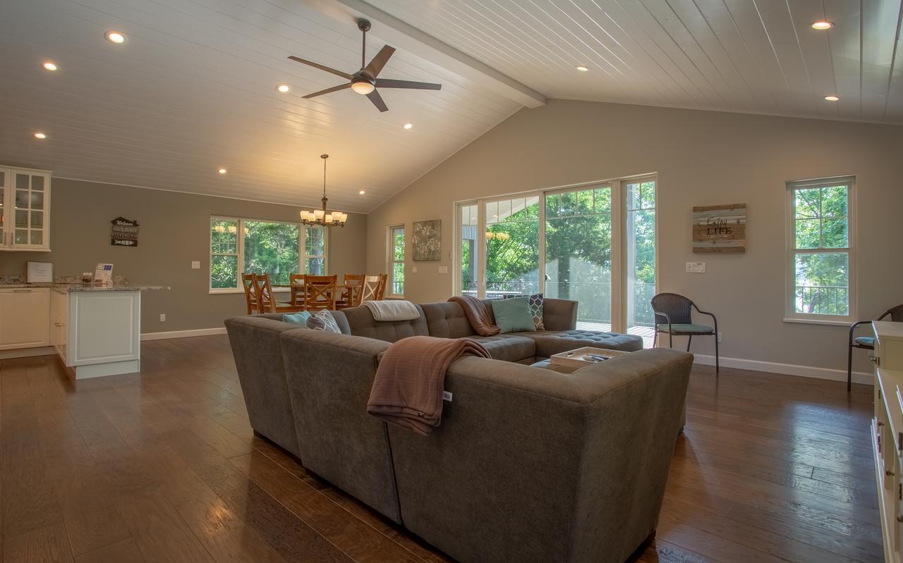 Happy Hollow 434 Home - thumb 6