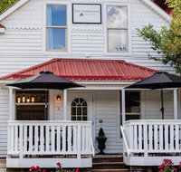 The Farmhouse Inn  Kitchen 2 blocks from Downtown Whitefish Montana - Accommodation Dallas