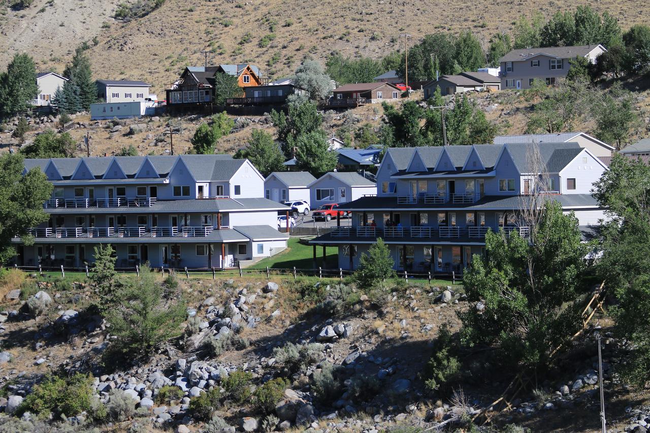 Absaroka Lodge - thumb 1