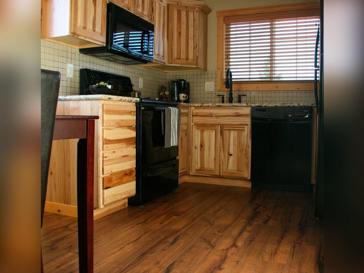 Montana Style Downtown Condo - thumb 12