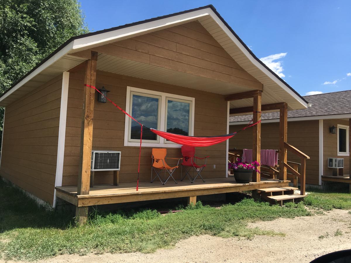 Pioneer Mountain Cabins - thumb 2