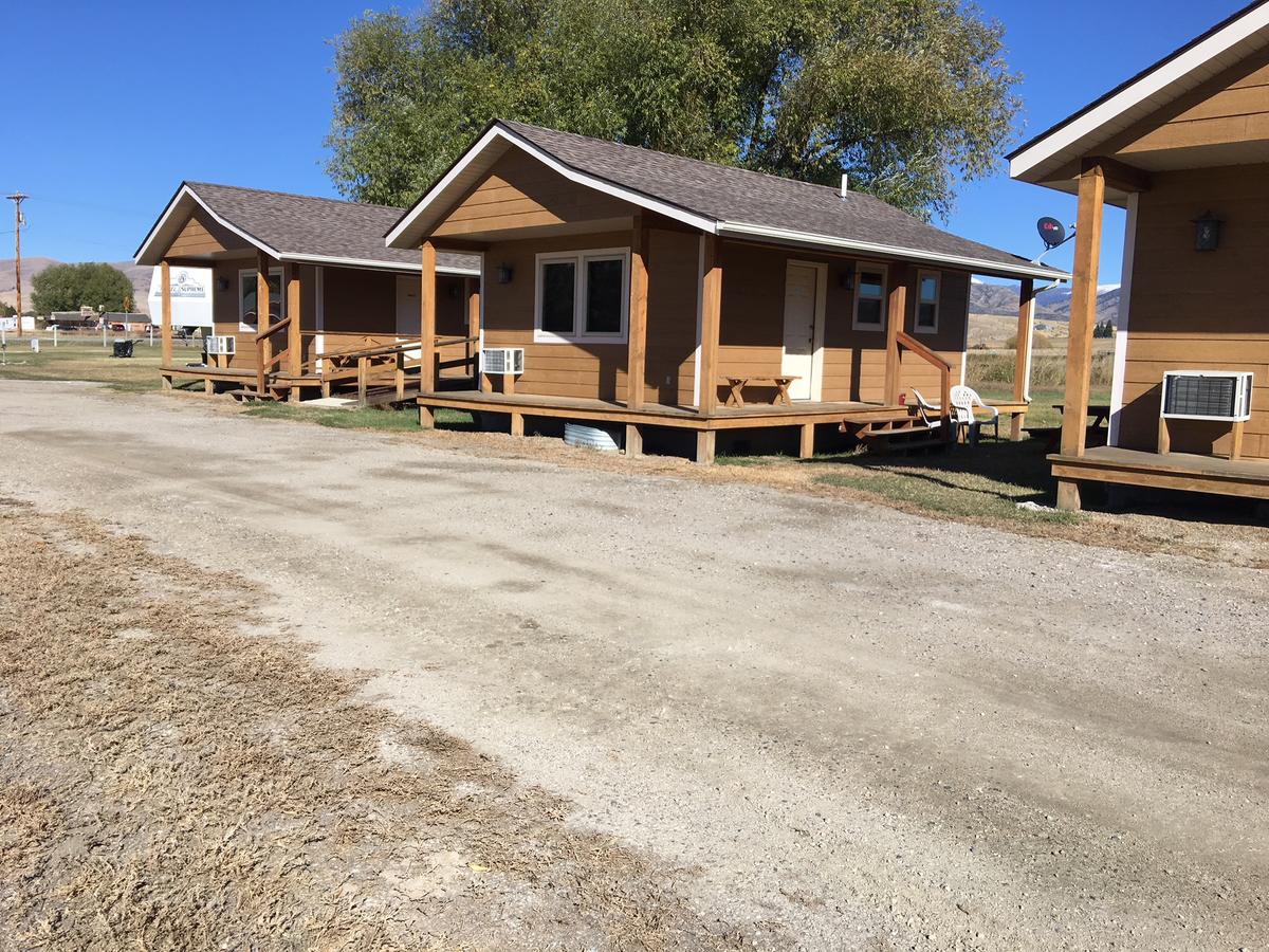 Pioneer Mountain Cabins - thumb 1