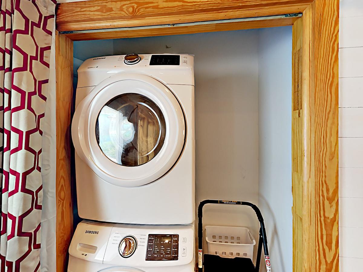 The Commons 102 - Three Bedroom Townhome - thumb 17