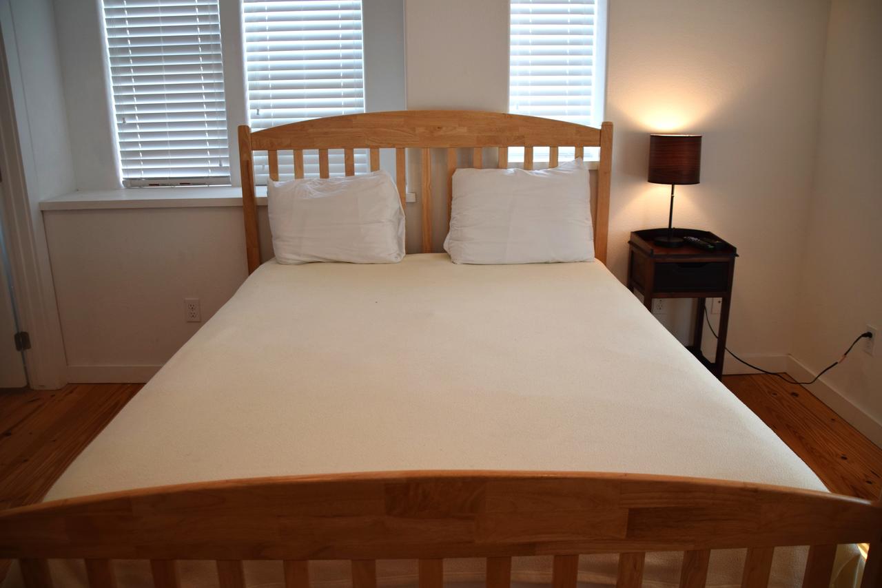 The Commons 101 - Three Bedroom Townhome - thumb 9