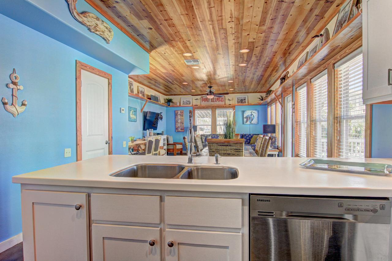 VW67 - Whale Of A Time - thumb 25