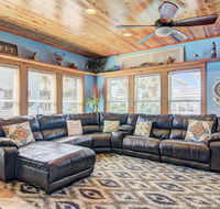 VW67 - Whale of a Time - Accommodation Dallas