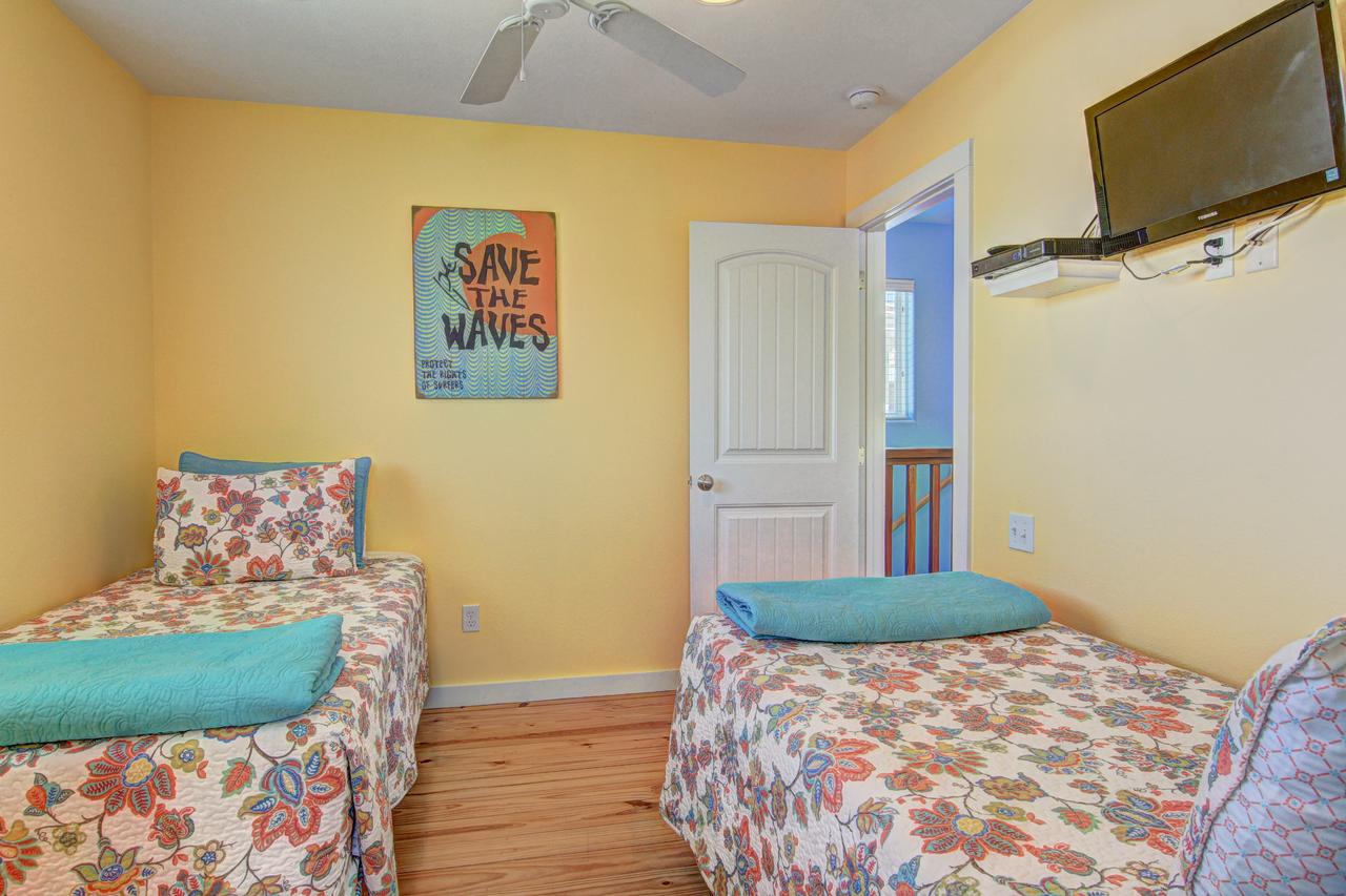 VW67 - Whale Of A Time - thumb 33