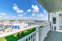 200 Piper Blvd Townhouse Accommodation Dallas