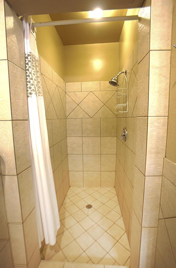 Plantation Suites And Conference Center - thumb 26
